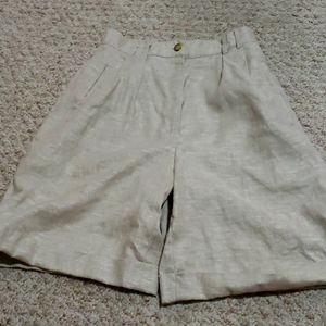 Talbot's linen blend  hi waist shorts